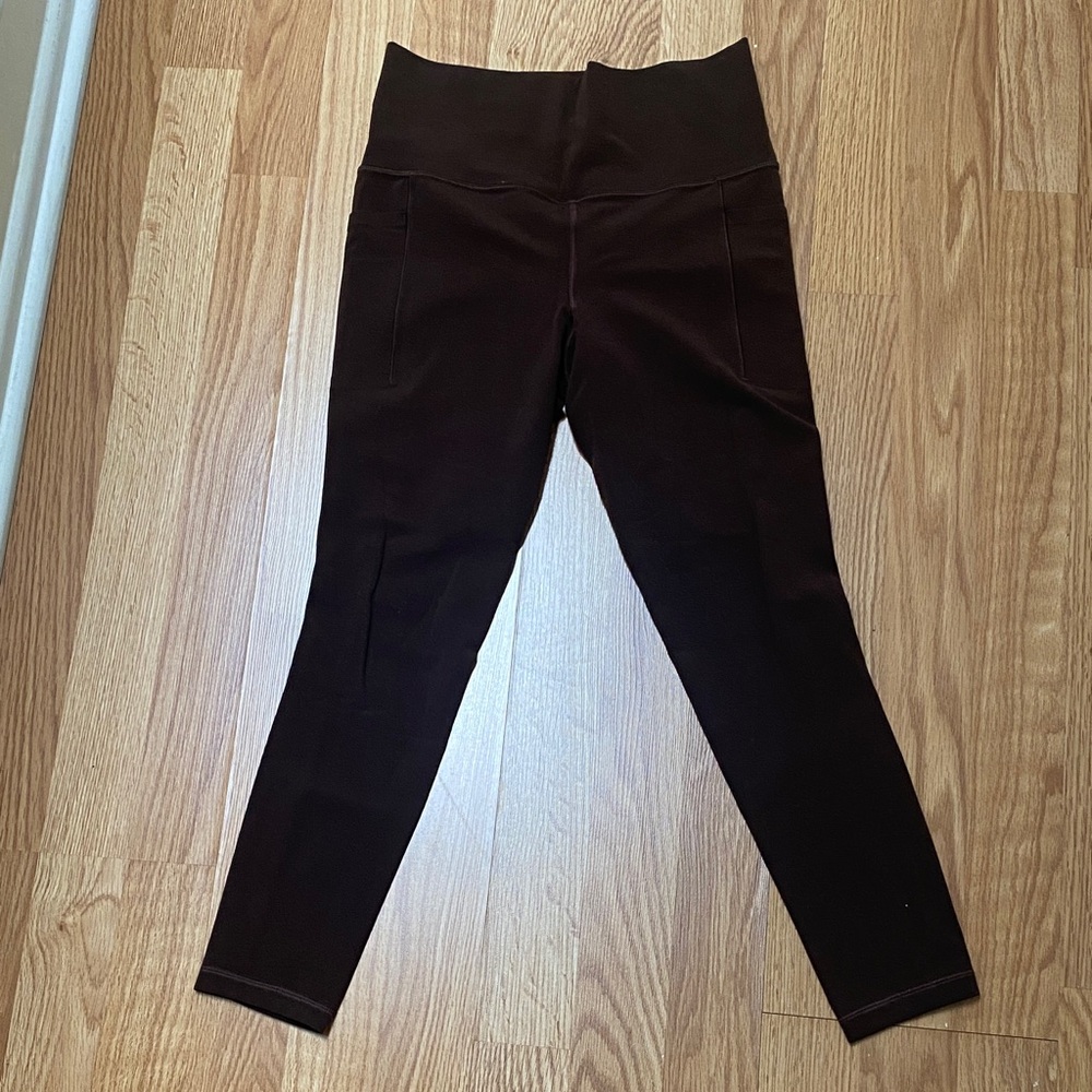 Athleta Salutation Stash 7/8 Tights Chocolate Brown Leggings, size Small S